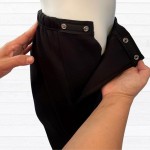 Pantalon adapté en coton ouaté noir pour homme avec ouvertures aux côtés