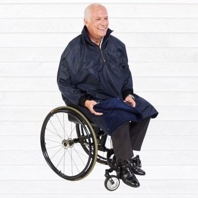 Cape | Manteau hiver pour fauteuil roulant avec manches chauve-souris et capuchon amovible
